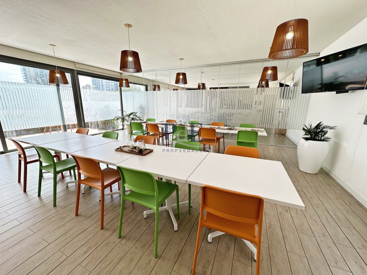 Piso alto esquinero en Alexander Boulevard - Imagen 37