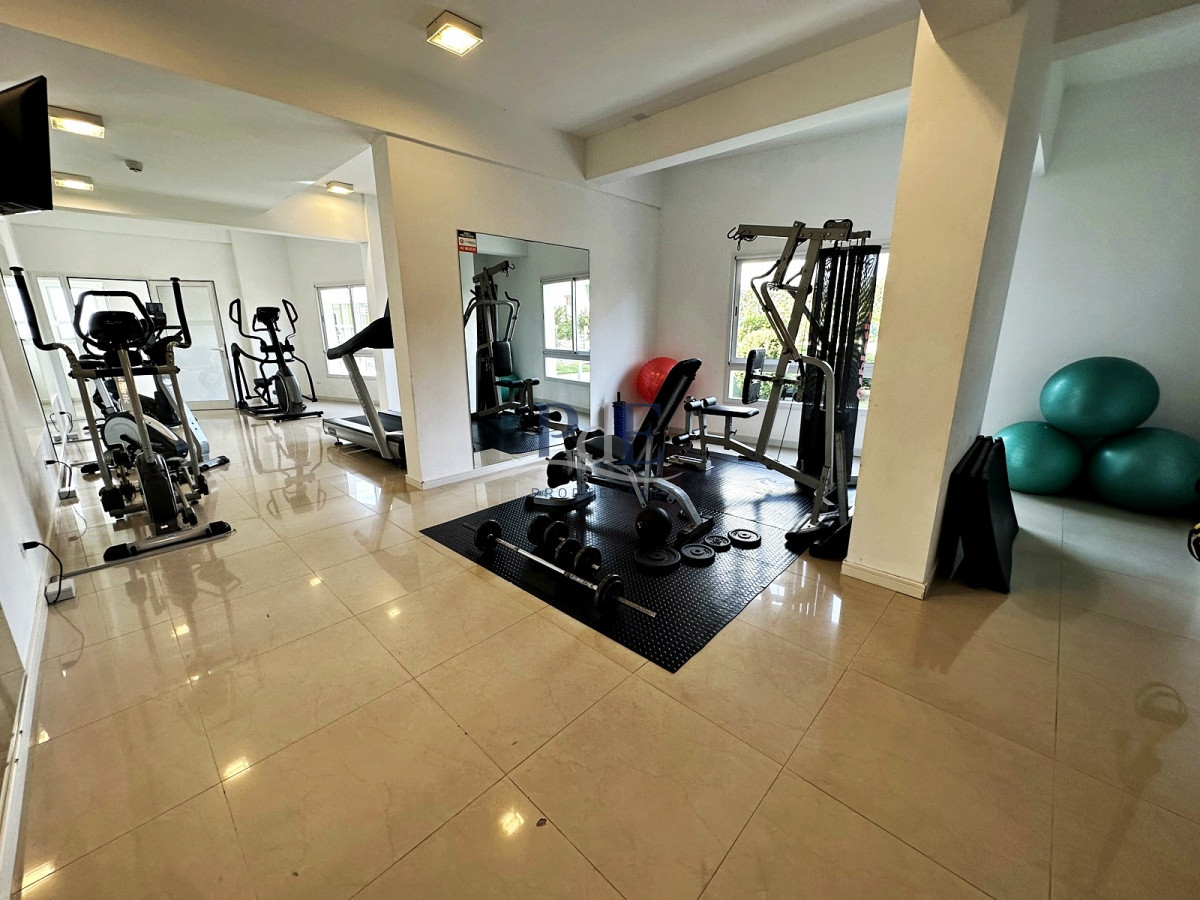 Penthouse Esquinero con Parrillero Propio y Vistas a la Mansa. - Imagen 33