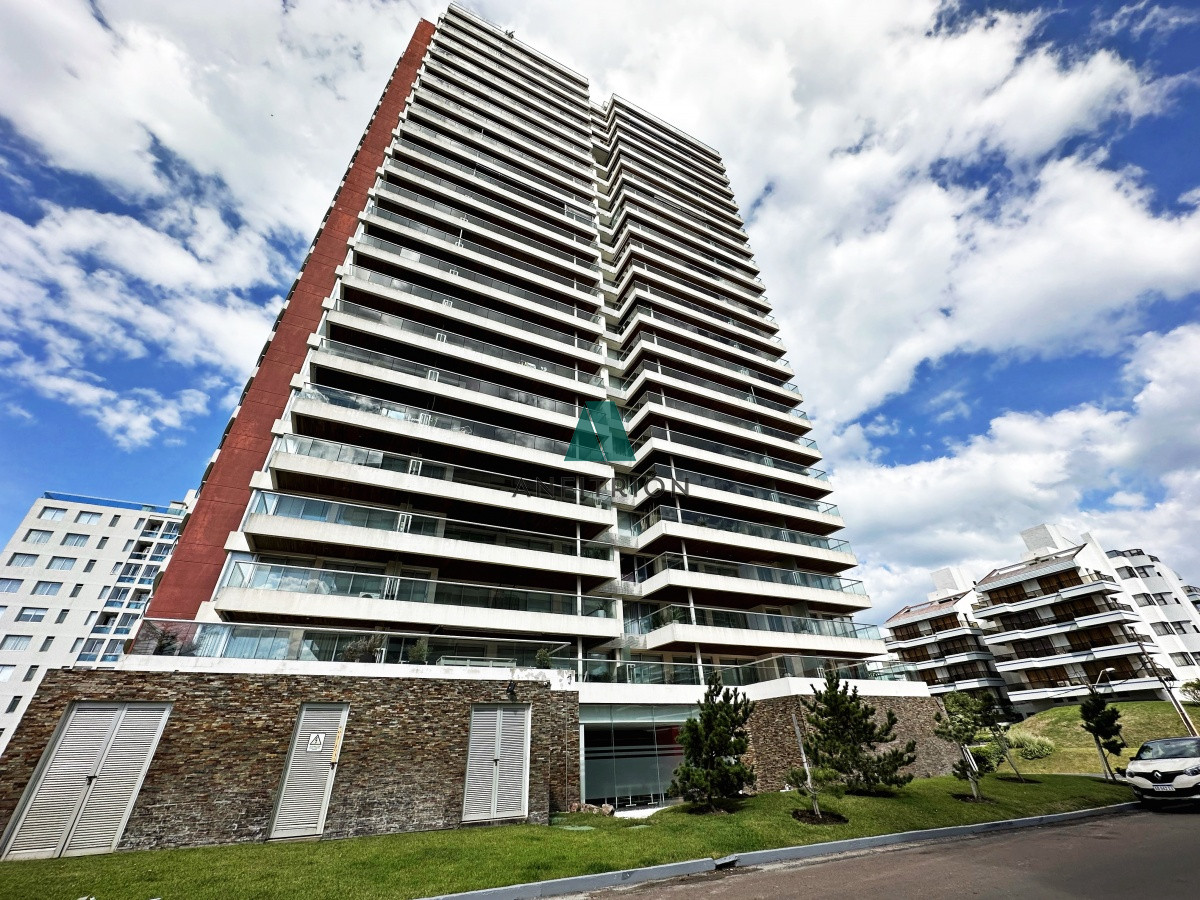 Apartamento ID.685 - Hermoso Apartamento en venta a pasos del mar.
