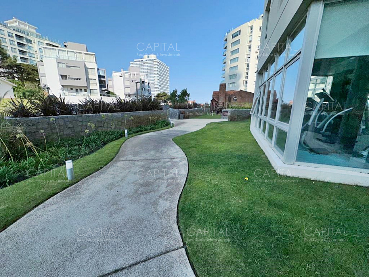 Apartamento ID.39721 - Wind Tower Punta del Este en Venta