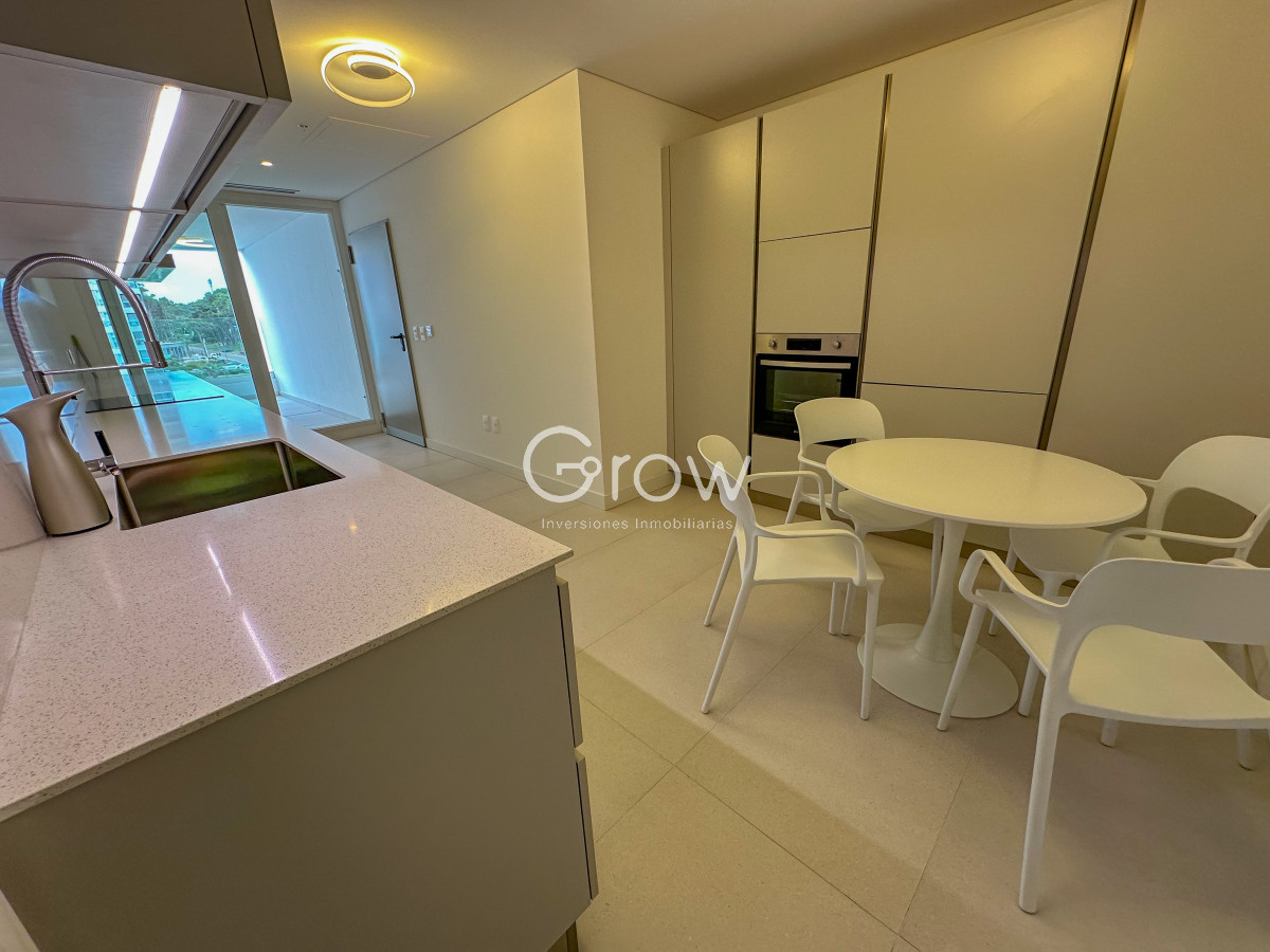 Apartamento ID.2283 - Exclusivo Le Parc IV en Playa Brava!