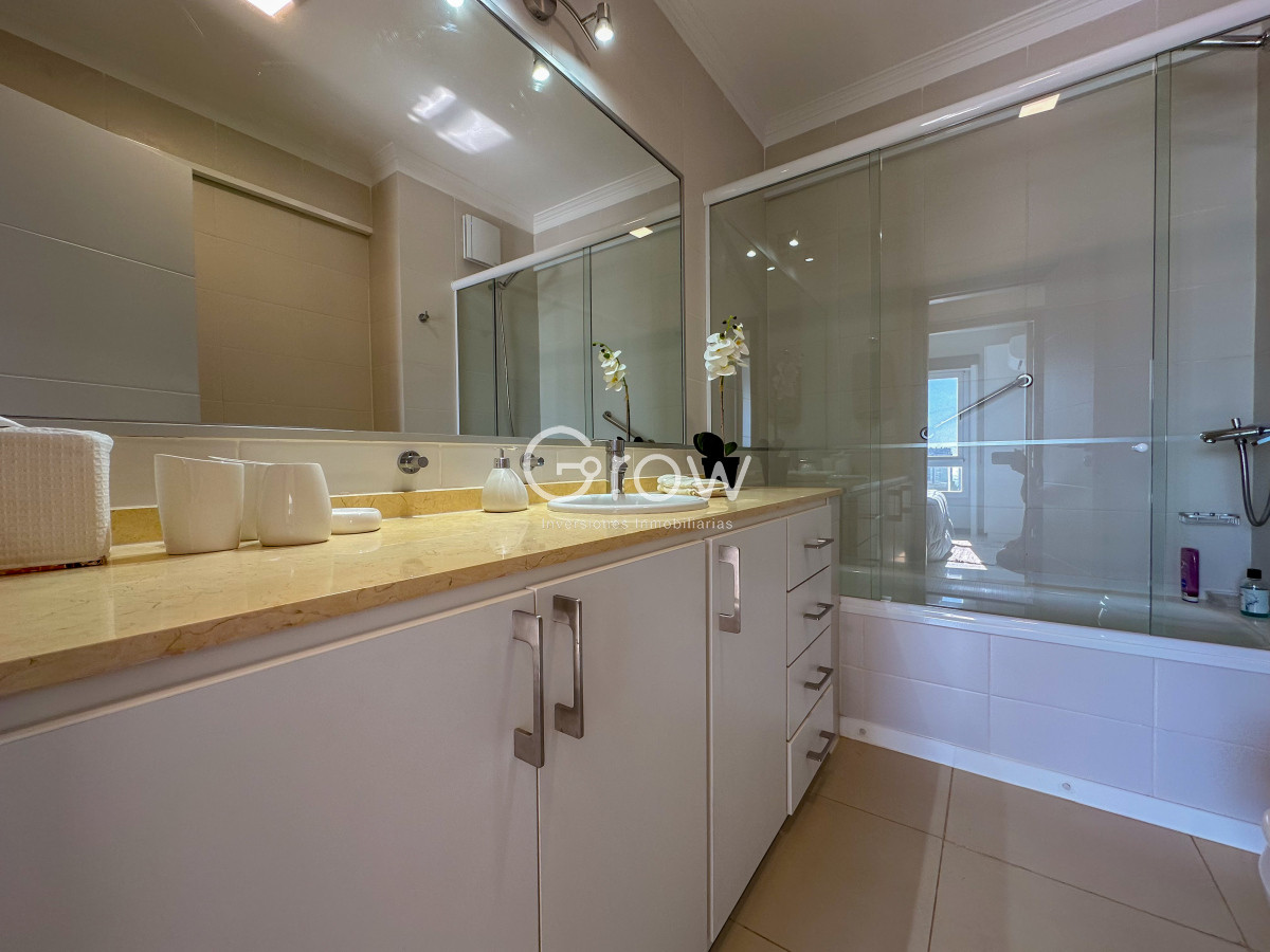 Apartamento ID.2271 - Exclusivo Penthouse con parrillero propio!!!
