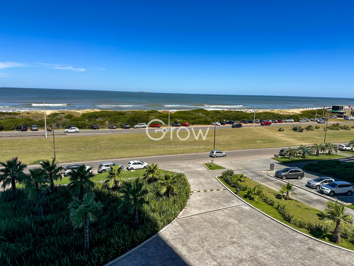 Apartamento ID.2348 - Apartamento en exclusiva Torre de Punta del Este!