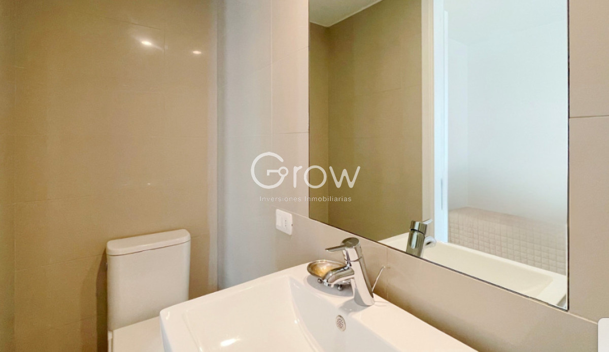 Apartamento ID.3254 - TIBURON III -Temporada 2025 y 2026. Categoría frente al mar