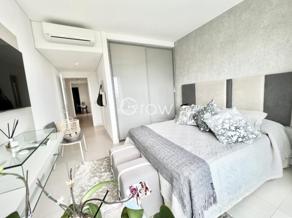 Apartamento ID.2244 - Exclusivo apartamento en primera linea de Playa Brava!
