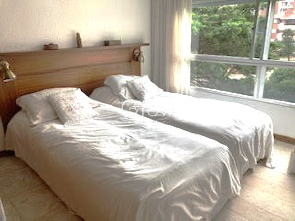 Apartamento ID.2056 - Apartamento en Punta del Este, Mansa