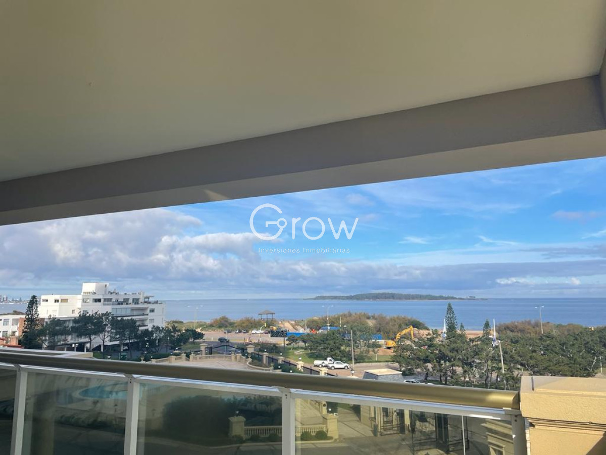 Apartamento ID.2149 - Exclusivo apartamento en edificio premium en Playa Mansa!