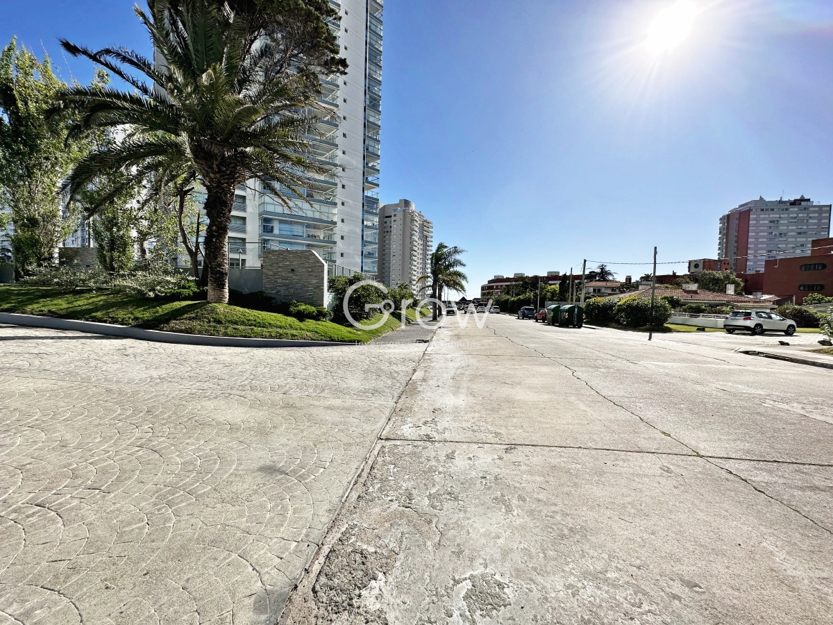 Apartamento ID.1048 - Apartamento en Punta del Este, Punta del Este