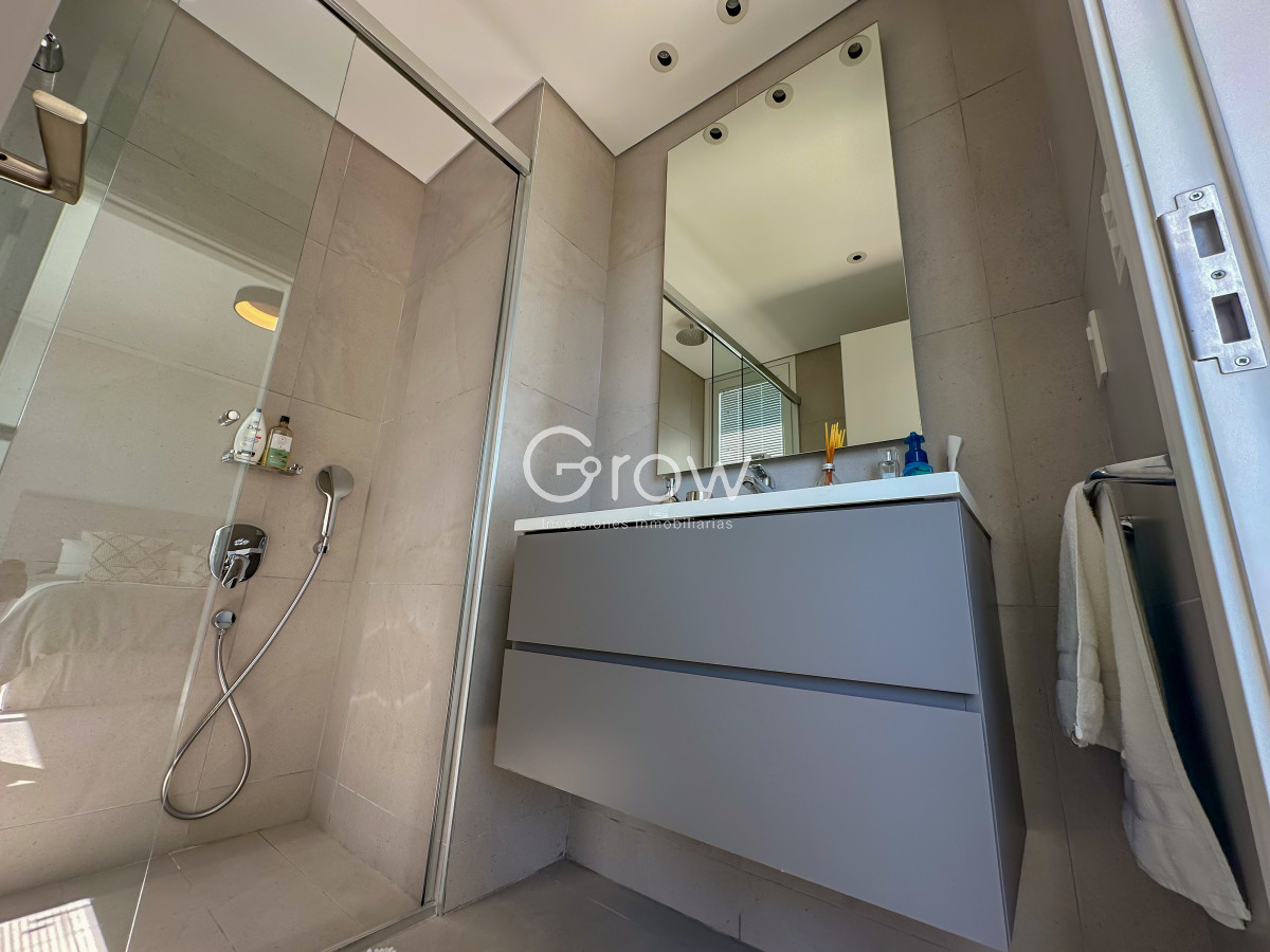 Apartamento ID.2412 - Le Parc III en piso alto, exquisito departamento 