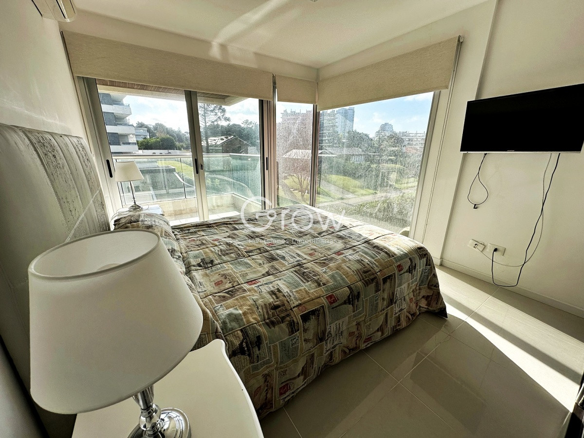 Apartamento ID.464 - Icon Brava en oportunidad! Punta del Este a pasos del Mar