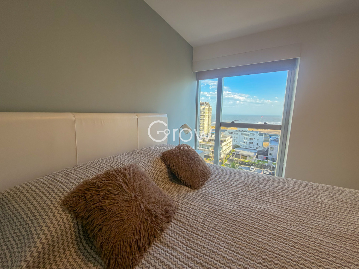 Apartamento ID.3533 - OPORTUNIDAD UNICA! Depto en excelente estado con vistas al mar U$S 239.000!