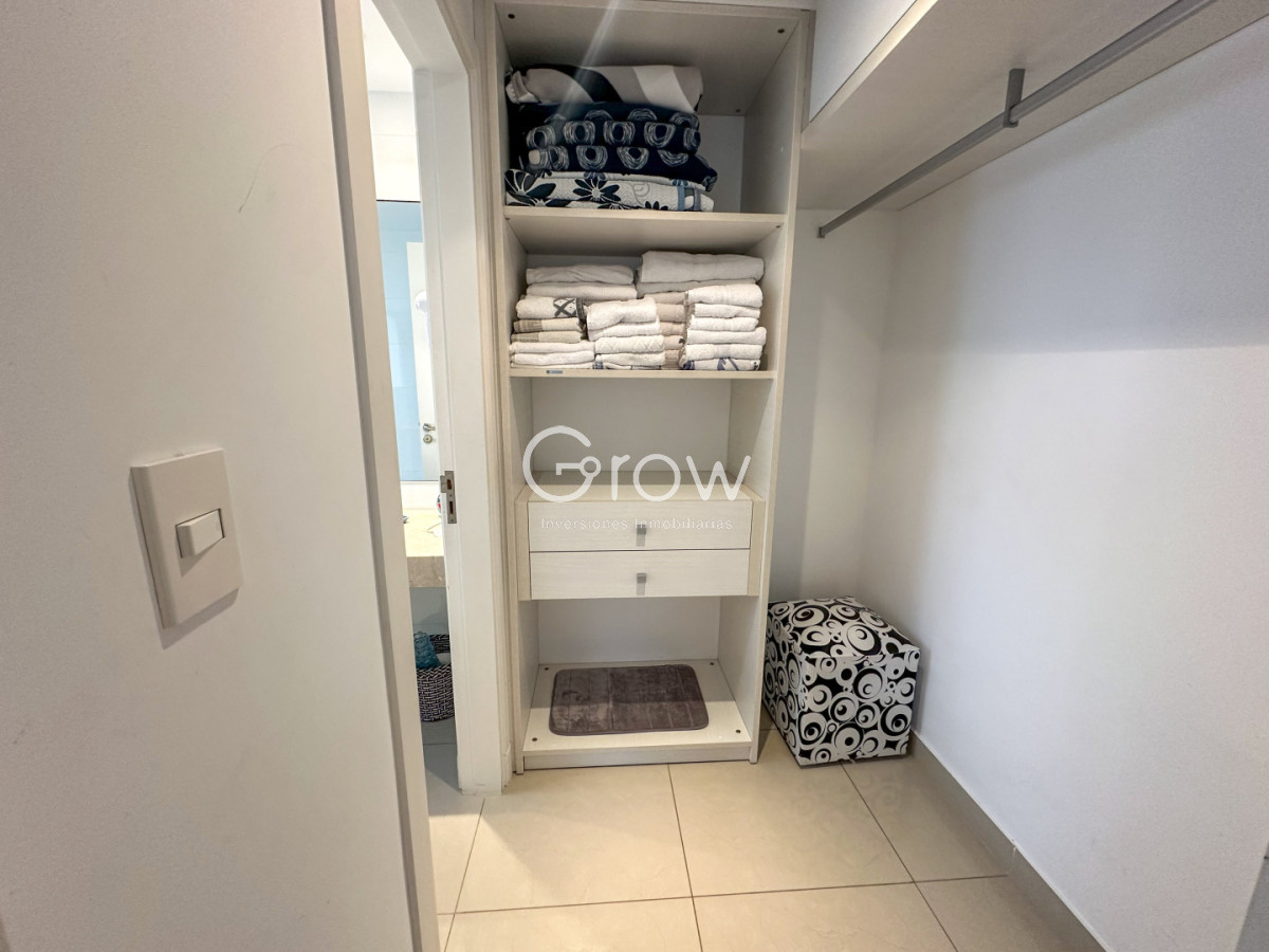 Apartamento ID.2175 - Excluso departamento semi piso en Playa Brava, Punta del Este!