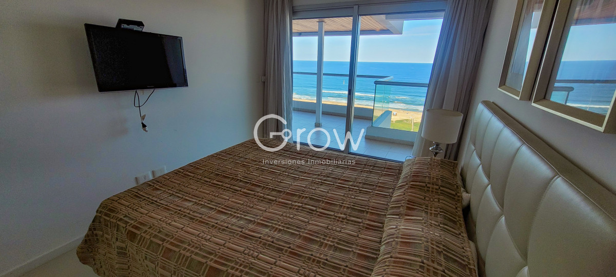 Apartamento ID.2651 - Piso alto frente al mar!