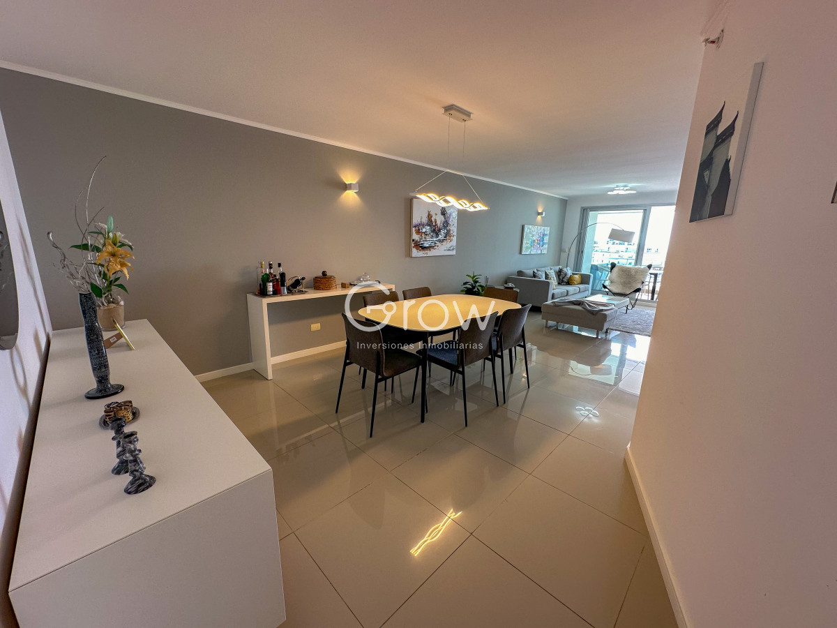 Apartamento ID.2194 - Wind Tower Punta del Este - Exclusivo apartamento en piso alto en venta