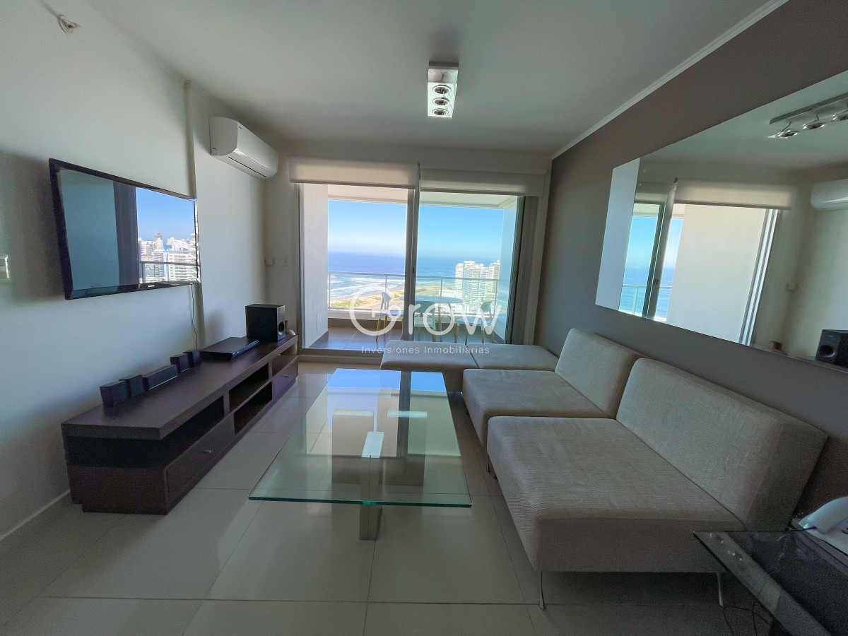 Apartamento ID.1438 - Piso alto con hermosa vista a Playa Brava!