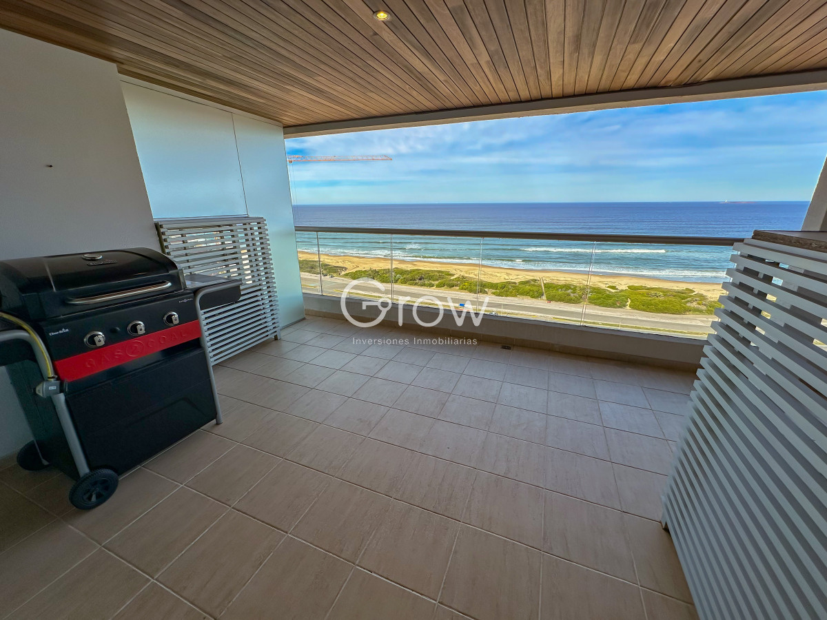 Apartamento ID.2651 - Piso alto frente al mar!