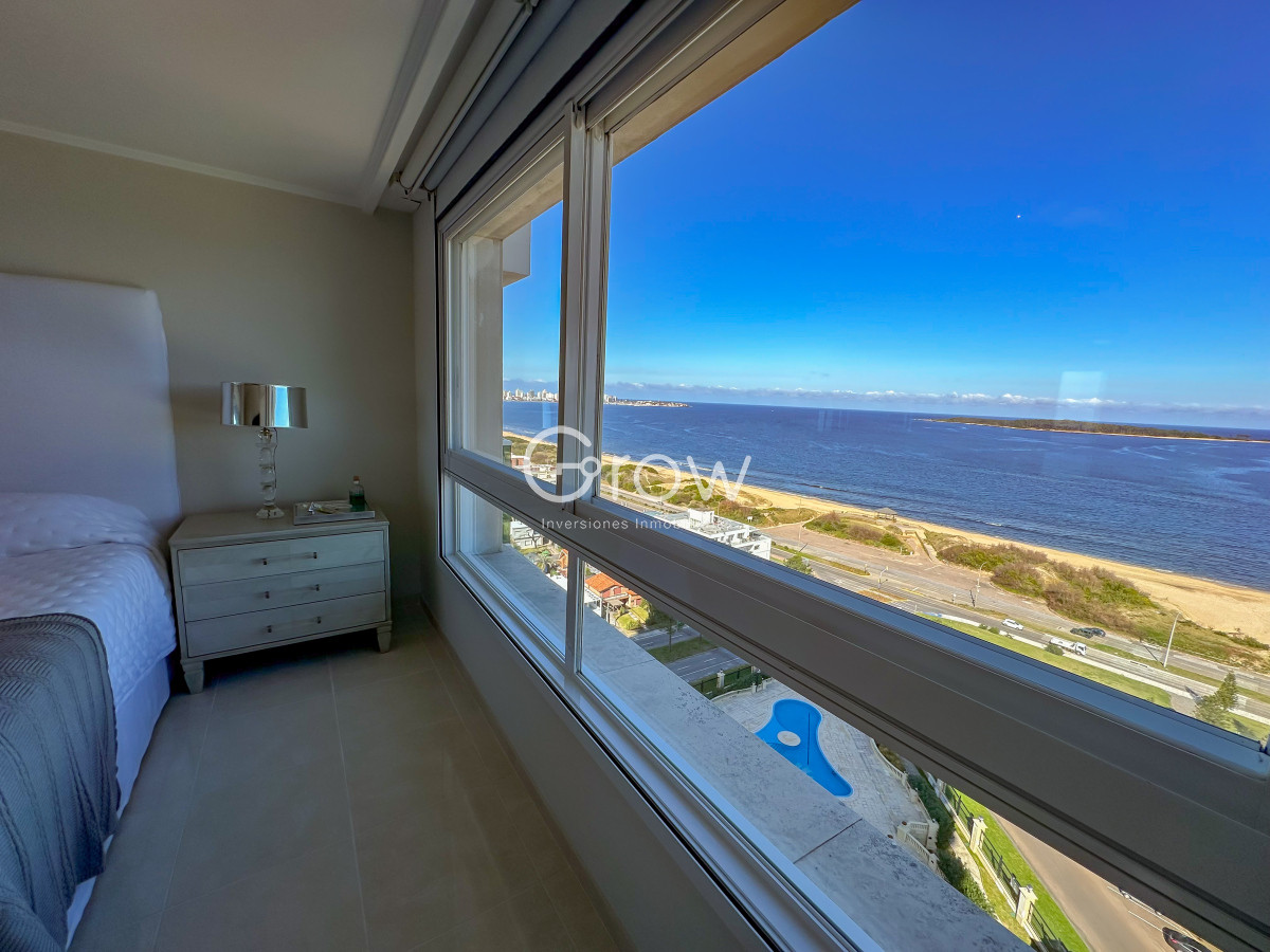 Apartamento ID.3017 - Exclusivo departamento en Torre de categoría en Playa Mansa!