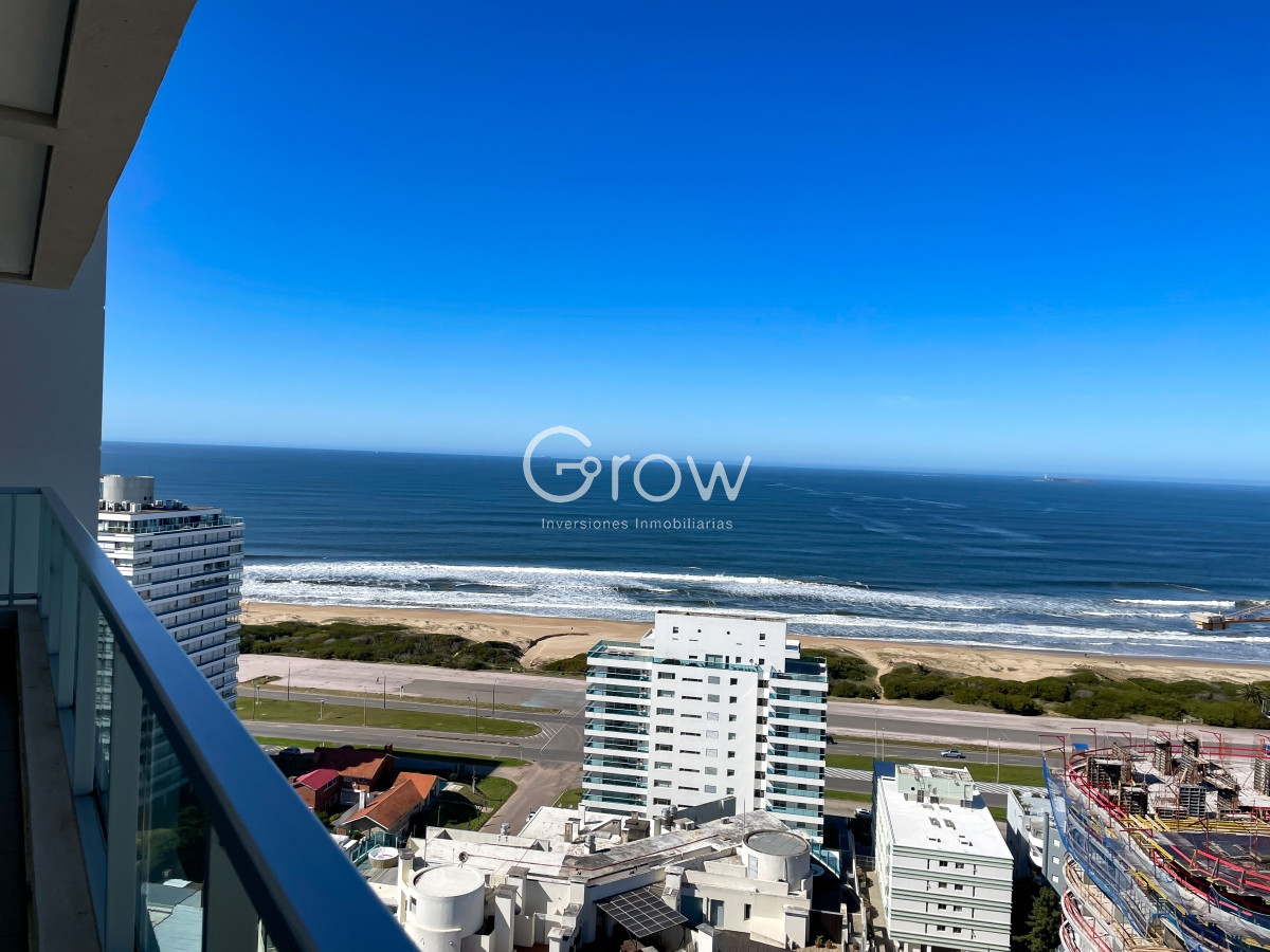 Apartamento ID.1438 - Piso alto con hermosa vista a Playa Brava!