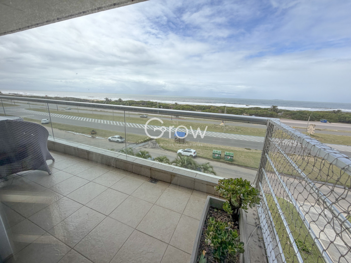 Apartamento ID.3570 - Exclusivo Penthouse en primera línea de Playa Brava