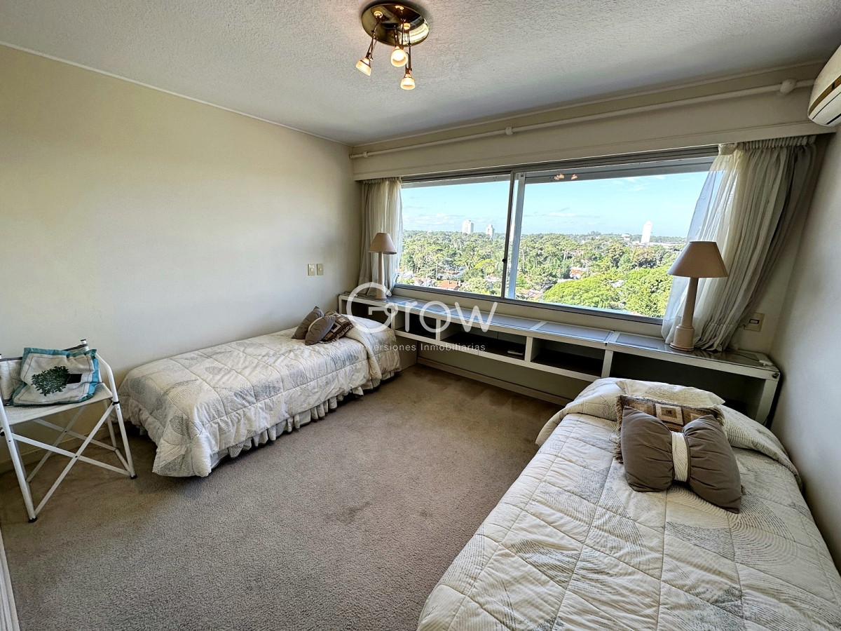 Apartamento ID.120 - Punta del Este. Primera linea del Mar. Mansa. Isla Gorriti, Puerto y Punta Ballena