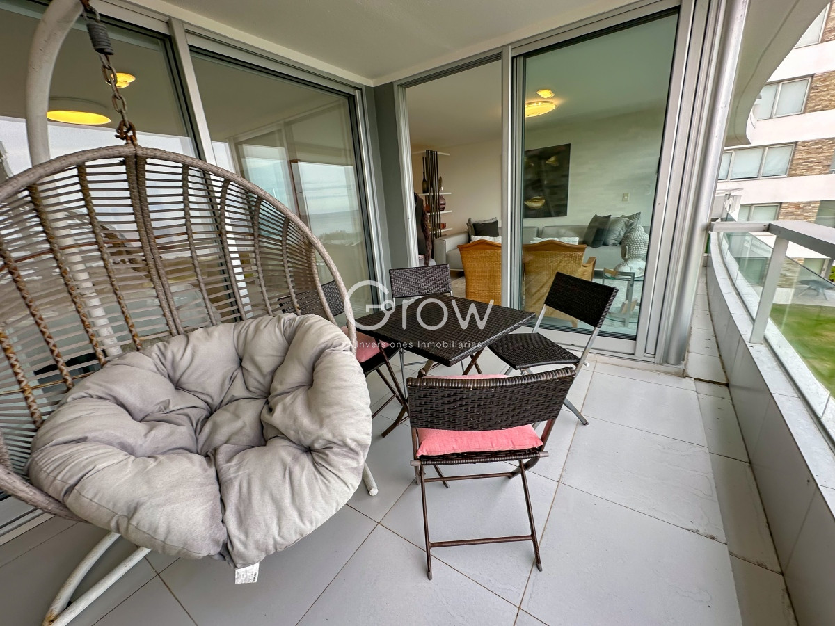 Apartamento ID.1795 - Exclusivo departamento en primera línea de Playa Mansa