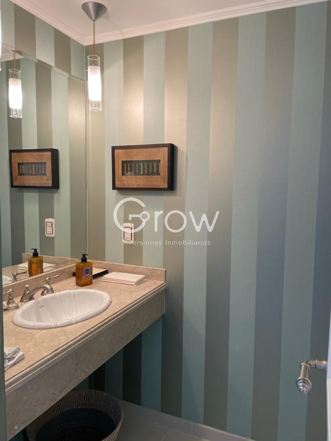 Apartamento ID.2149 - Exclusivo apartamento en edificio premium en Playa Mansa!