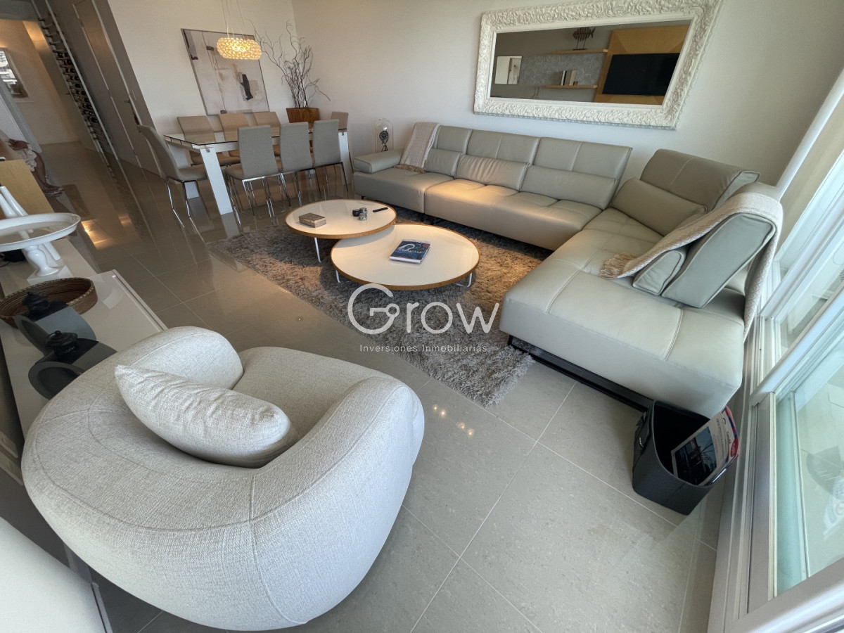 Apartamento ID.3423 - Exclusivo departamento a pasos de Playa Brava en alquiler de verano!