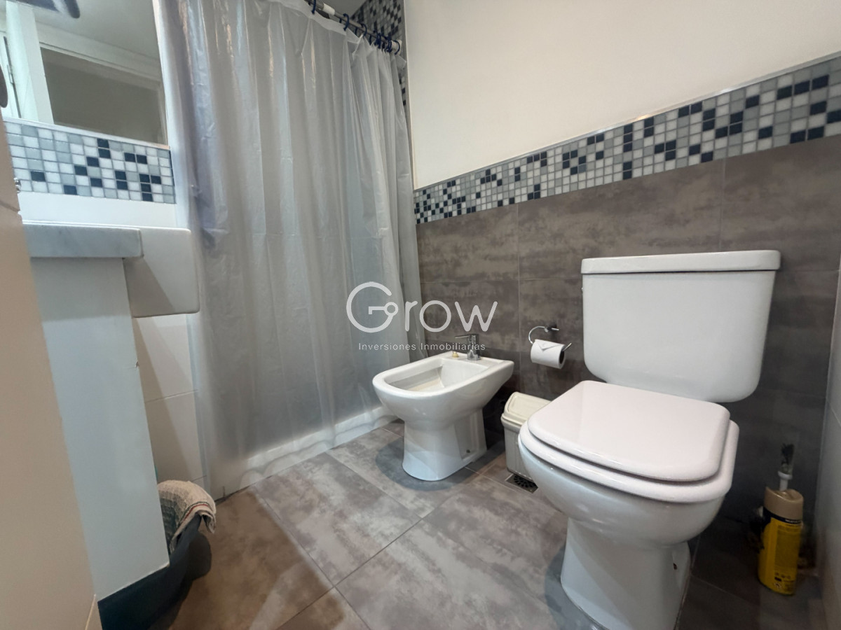 Apartamento ID.3533 - OPORTUNIDAD UNICA! Depto en excelente estado con vistas al mar U$S 239.000!