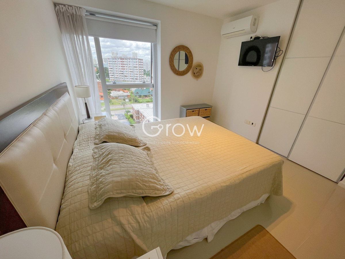Apartamento ID.2233 - Hermoso apartamento en alquiler de verano, a pasos de Playa Brava
