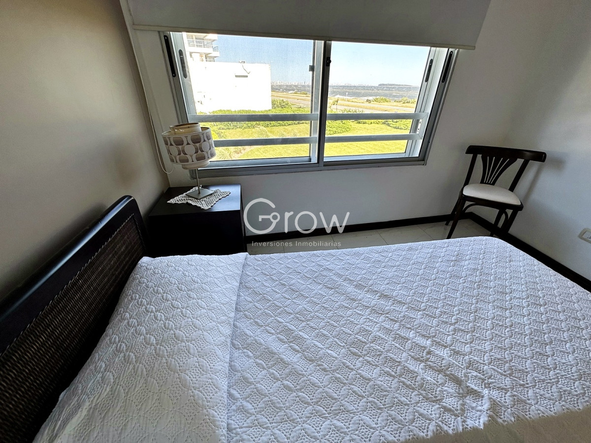 Apartamento ID.966 - PLaya Mansa frente al mar edificio Tauro