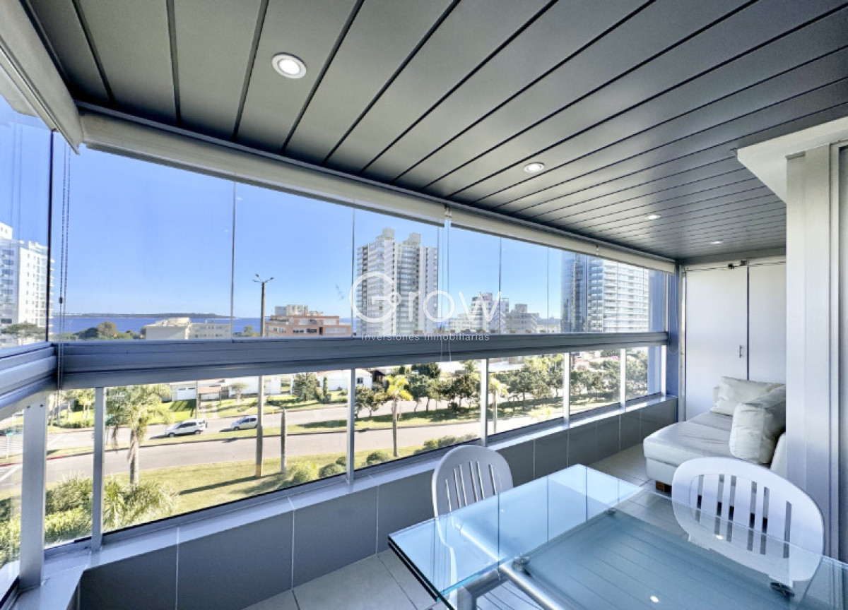 Apartamento ID.3248 - Con vistas a playa mansa y a metros del mar 