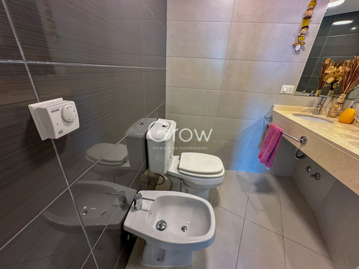 Apartamento ID.2194 - Wind Tower Punta del Este - Exclusivo apartamento en piso alto en venta