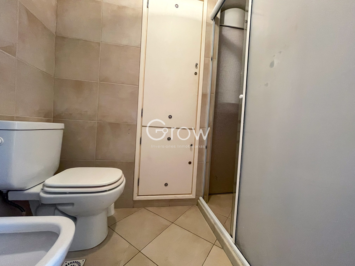 Apartamento ID.2042 - Piso alto en Península con vista a Playa Brava y Mansa!