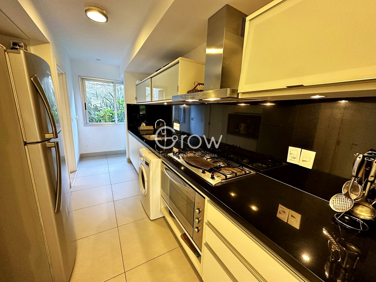 Apartamento ID.859 - Categoría en primera linea de Playa Brava