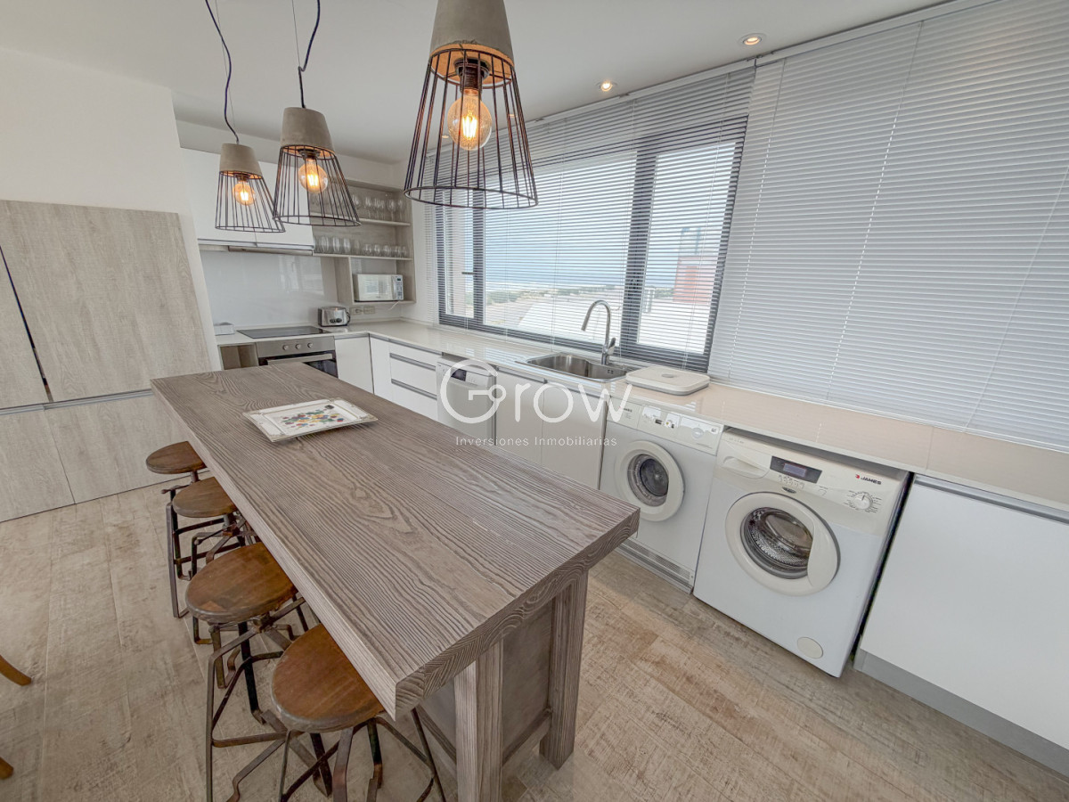 Apartamento ID.3570 - Exclusivo Penthouse en primera línea de Playa Brava