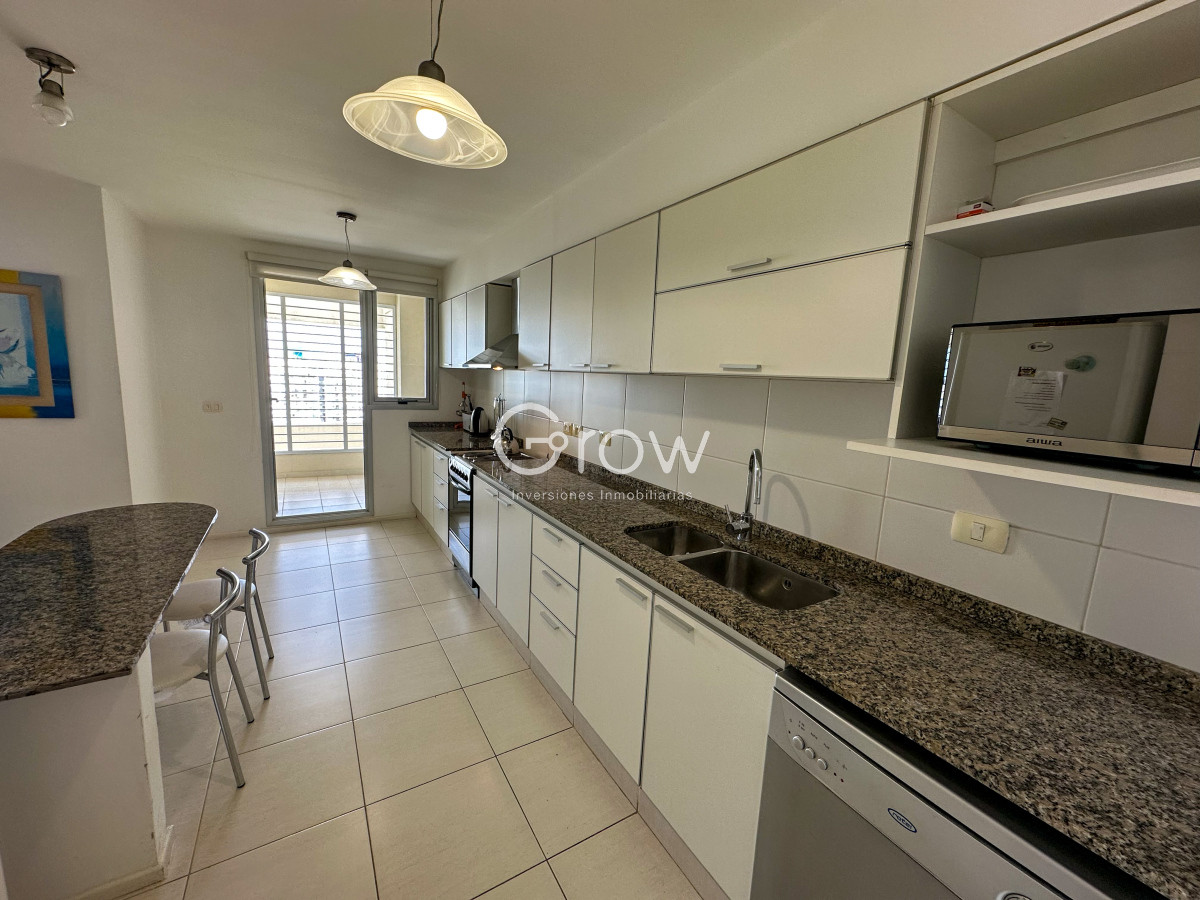 Apartamento ID.3114 - Amplitud y vistas al mar, lo que buscas en un departamento para dis