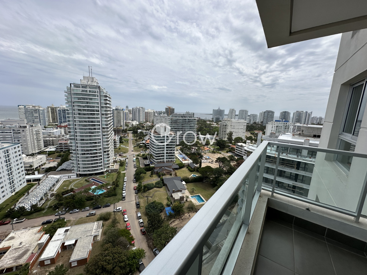 Apartamento ID.2479 - OPORTUNIDAD! Wind Tower de 2 dormitorios, hermosa vista al mar!