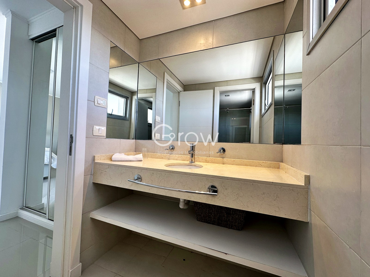 Apartamento ID.3272 - Exclusivo Penthouse en Torre Wind Tower. 