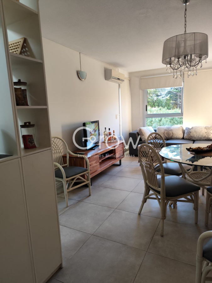 Apartamento ID.3274 - Departamento en alquiler sobre AV Roosevelt. 