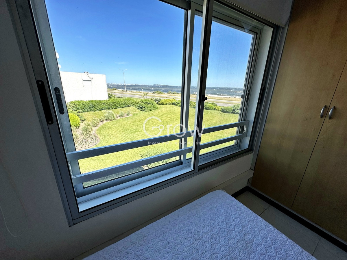 Apartamento ID.966 - PLaya Mansa frente al mar edificio Tauro