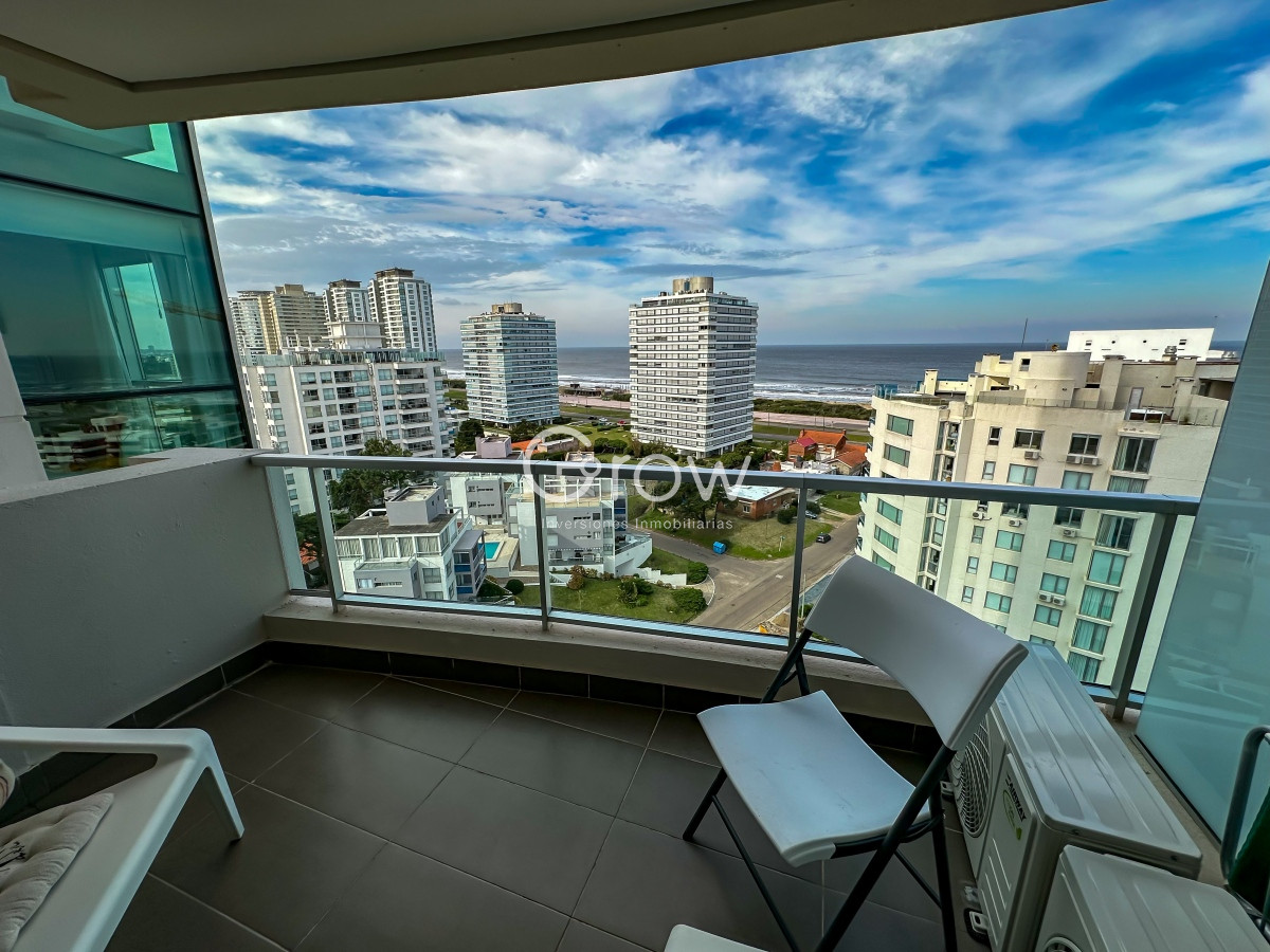 Apartamento ID.1703 - Hermoso apartamento en Torre Premium con vista a Playa Brava!