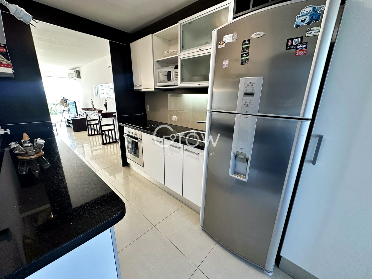 Apartamento ID.3271 - Gala Tower. Pda 4, exclusivo departamento a solo pasos del Mar en Playa Mansa.