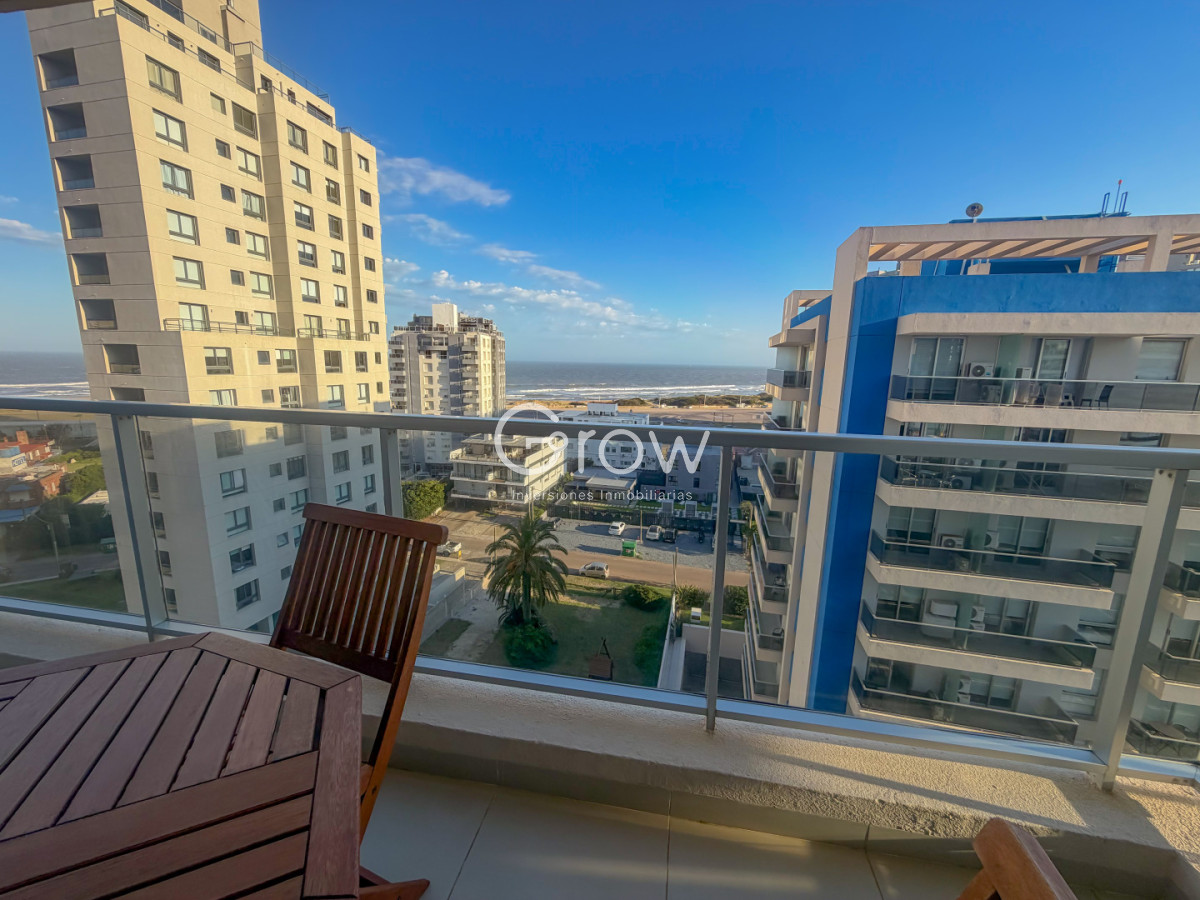 Apartamento ID.3533 - OPORTUNIDAD UNICA! Depto en excelente estado con vistas al mar U$S 239.000!