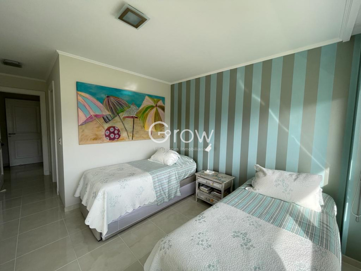 Apartamento ID.2149 - Exclusivo apartamento en edificio premium en Playa Mansa!