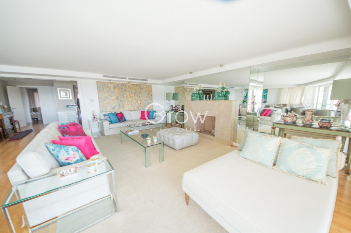 Apartamento ID.2119 - Espectacular Departamento en el Puerto de Punta del Este