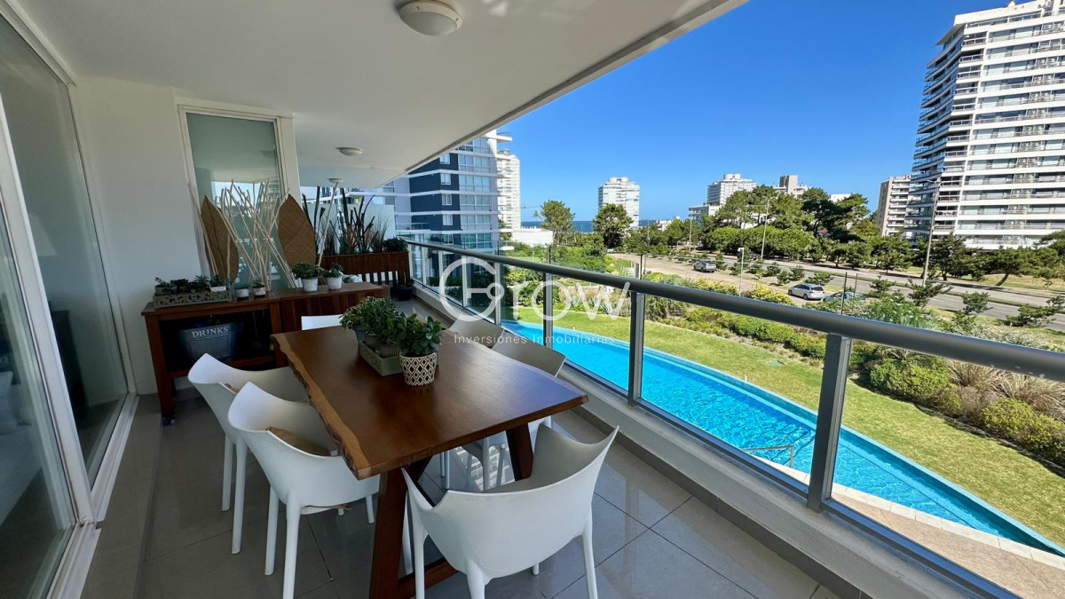 Apartamento ID.2544 -  One, Punta del Este! Exclusivo apartamento a pasos del mar.