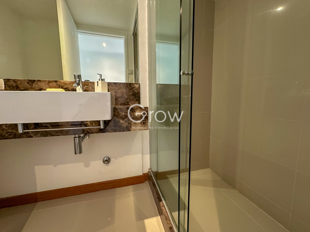 Apartamento ID.1664 - TIBURON III - categoría frente al mar 