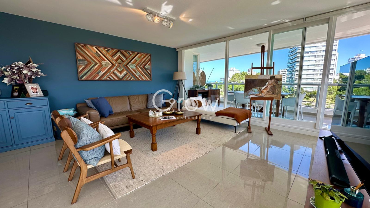 Apartamento ID.2544 -  One, Punta del Este! Exclusivo apartamento a pasos del mar.