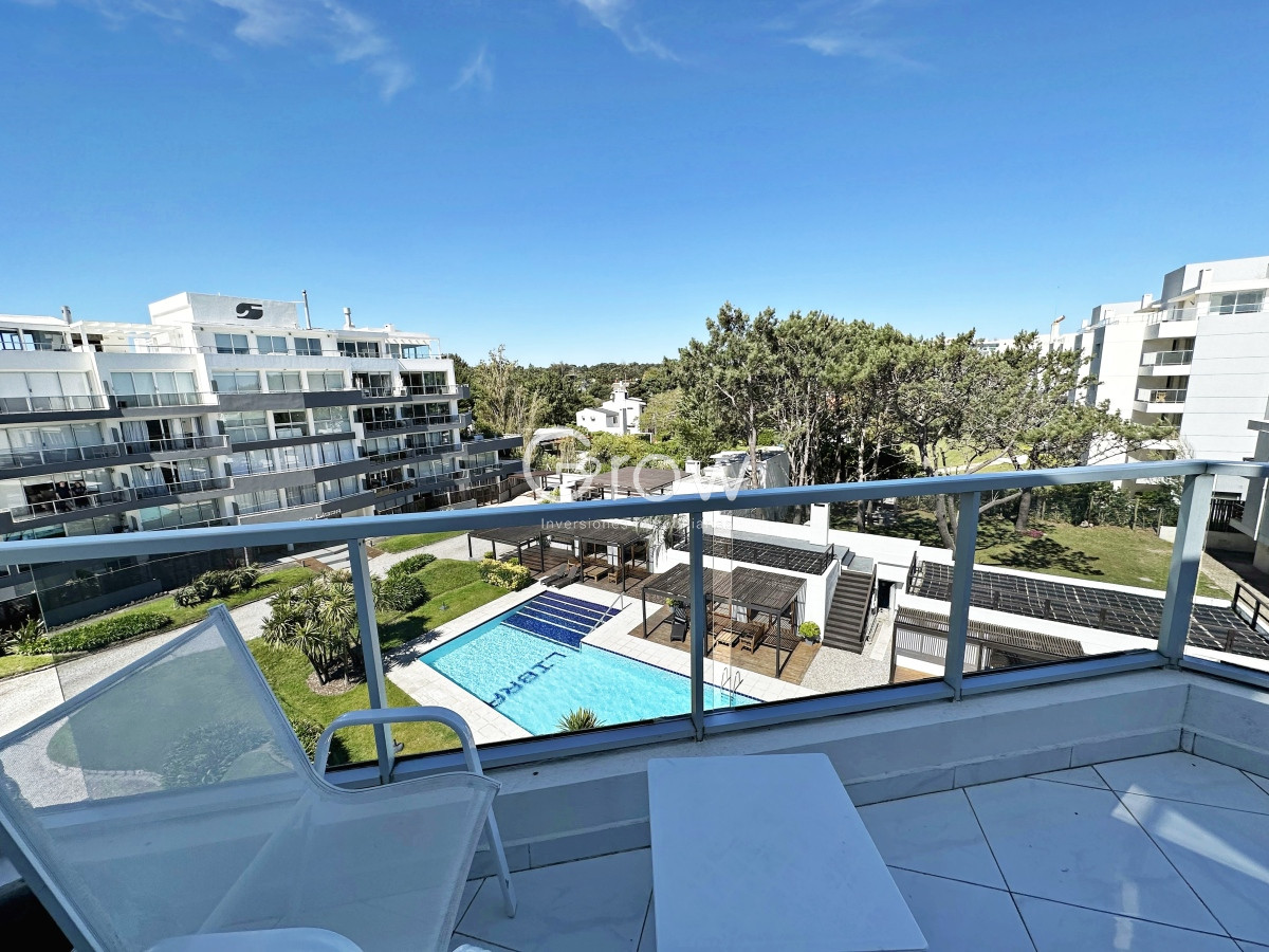 Apartamento ID.857 - Pent House en primera linea de Playa Mansa