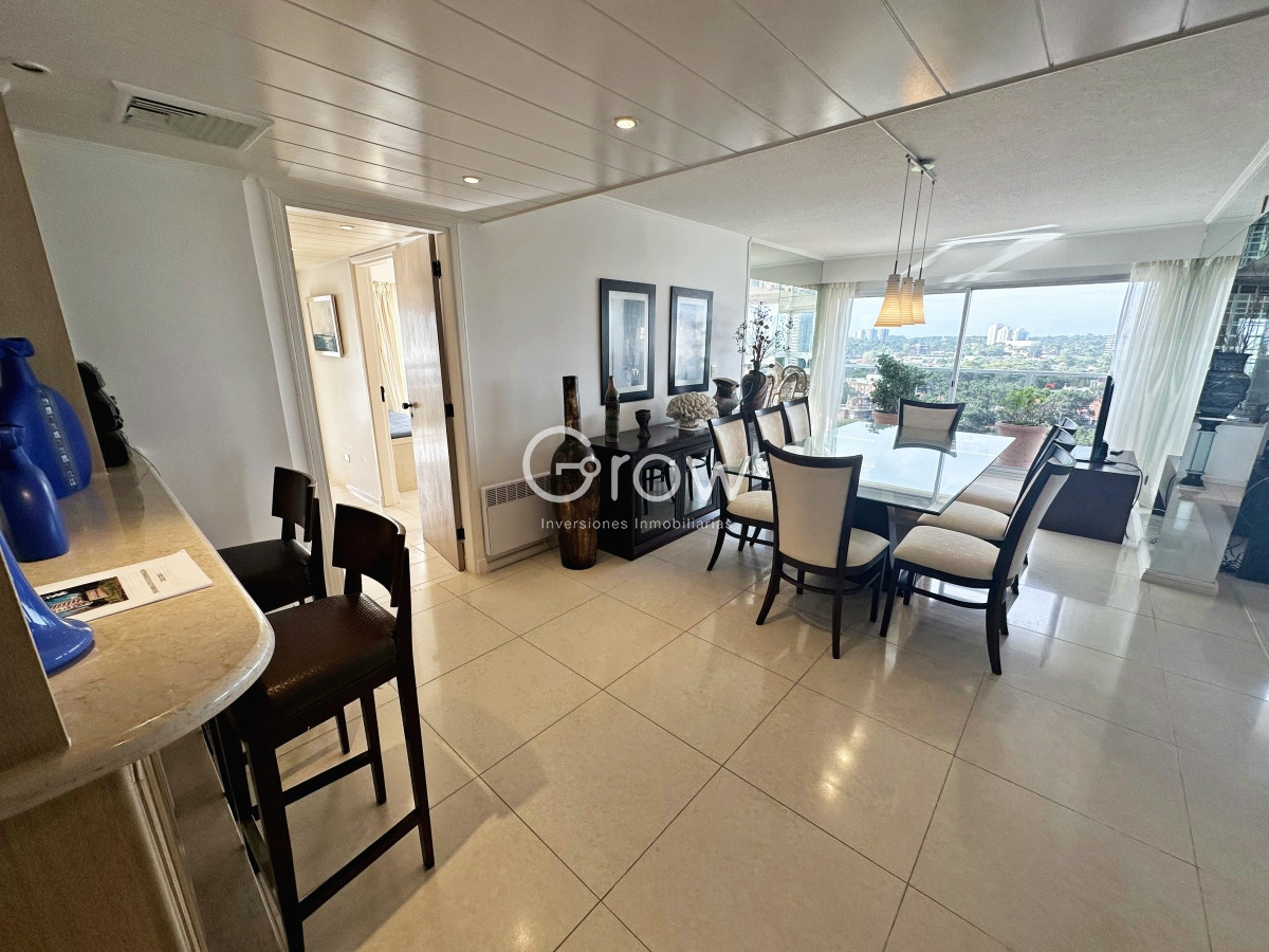 Apartamento ID.1119 - Punta del Este. Exclusiva planta unificada